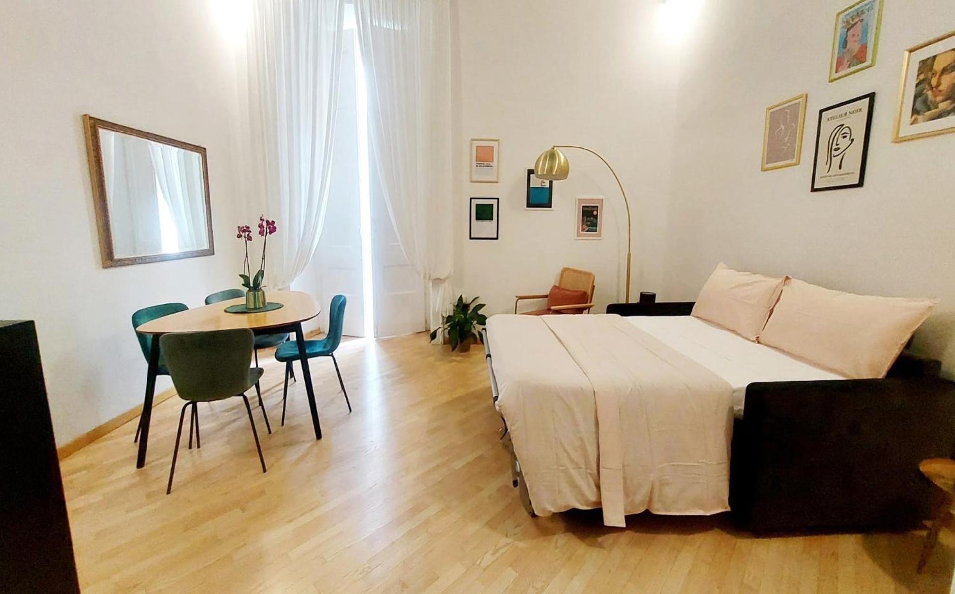 Maison In Centro Νάπολη Εξωτερικό φωτογραφία